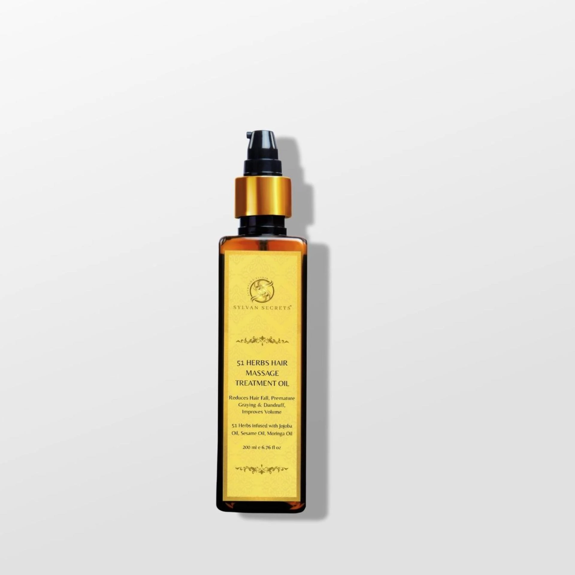 Addressing Hair Fall and Dandruff: How the Right Hair Oil Can Make a Difference
