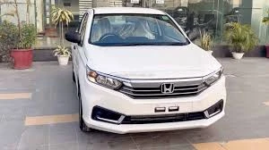 Explore Dehradun with Affordable Self Drive Car Rentals for Total Freedom