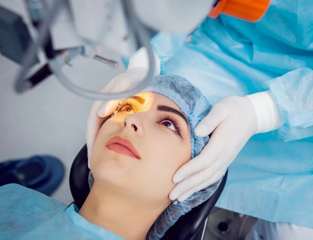 Bladeless Cataract Surgery in Ghatkopar: Advanced, Safe & Vision-Restoring