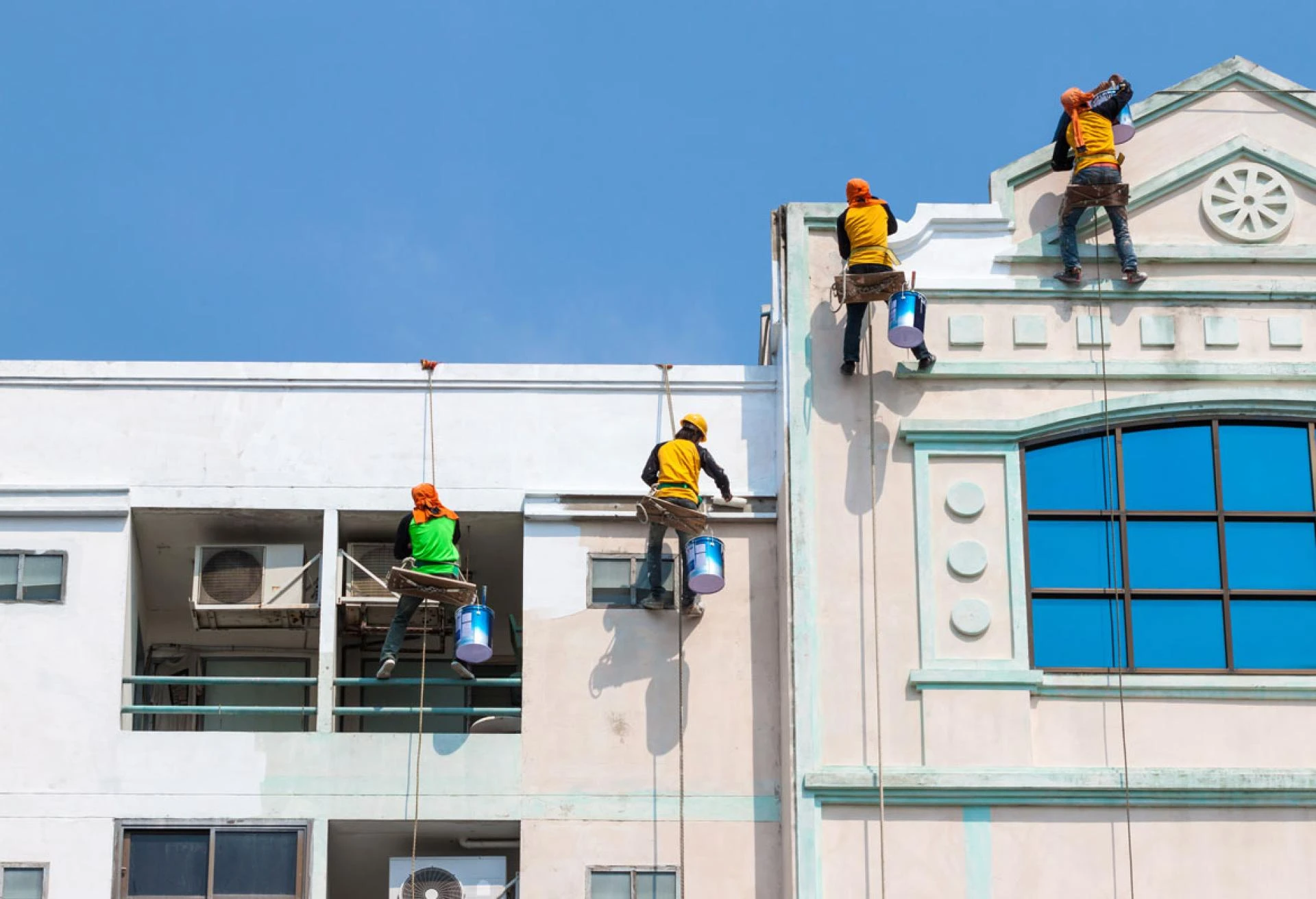 Building Painters In Dubai