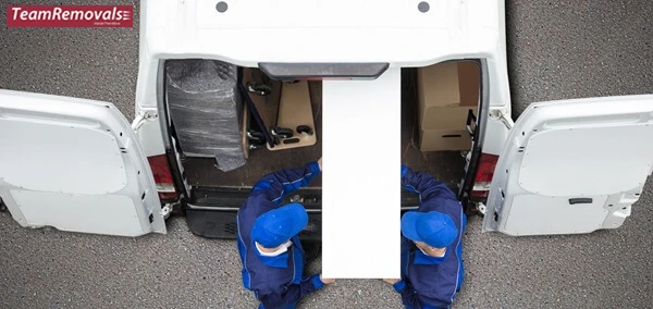 Why Residents in South Melbourne Prefer a Man with a Van for Small Moves