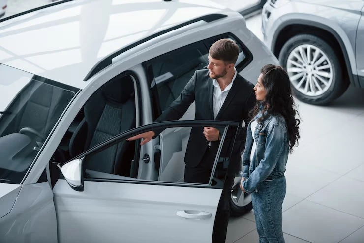 Step-by-Step Guide to Renting a Manual Car in Leeds