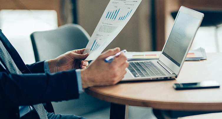 How Modern Accountants Drive Business Growth Through Strategic Services