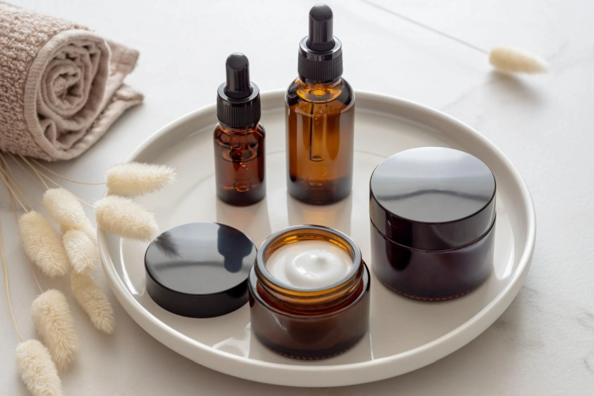 Exploring the Best Cosmetic Packaging Solutions for Your Products