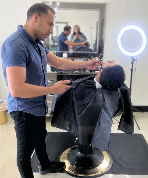 Salon Aurora & Barbershop - Where Style Meets Personalized Luxury