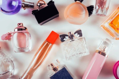 Perfume Inspired by Nature: Earthy and Botanical Scents for the Modern Women