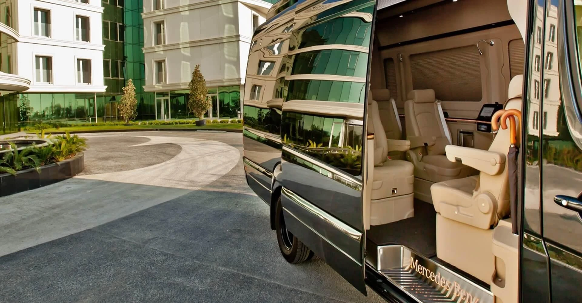 Your Journey Matters Discover the UK’s Most Thoughtful Premium Transport Experience