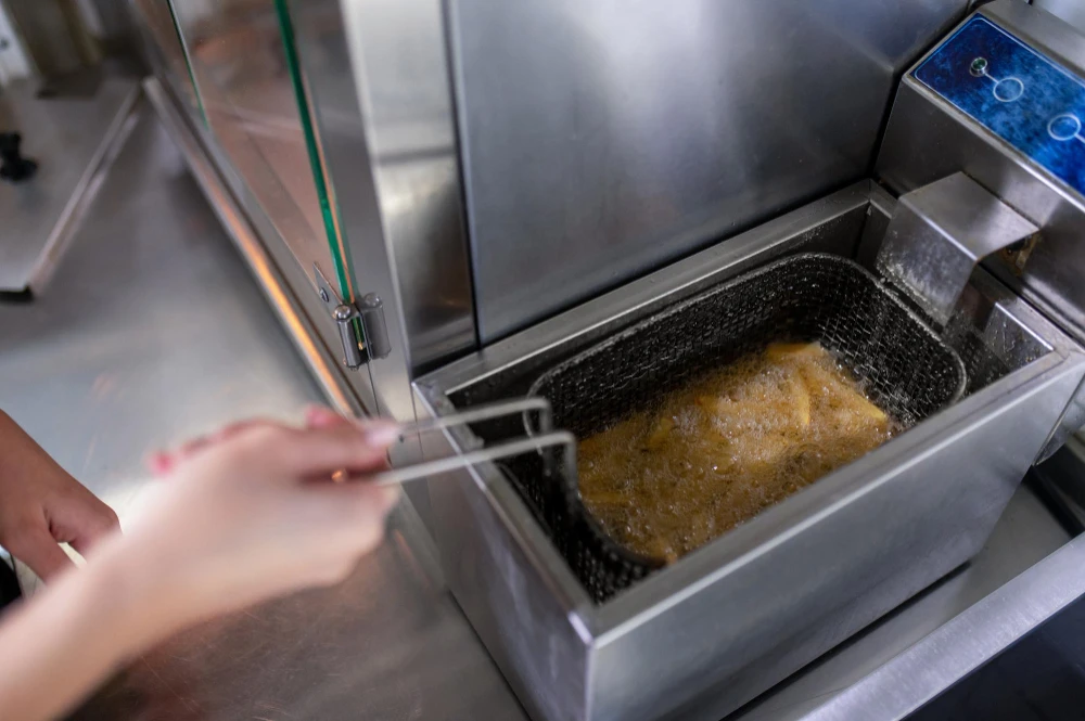 How to Use a Pressure Fryer for Crispy Fried Chicken