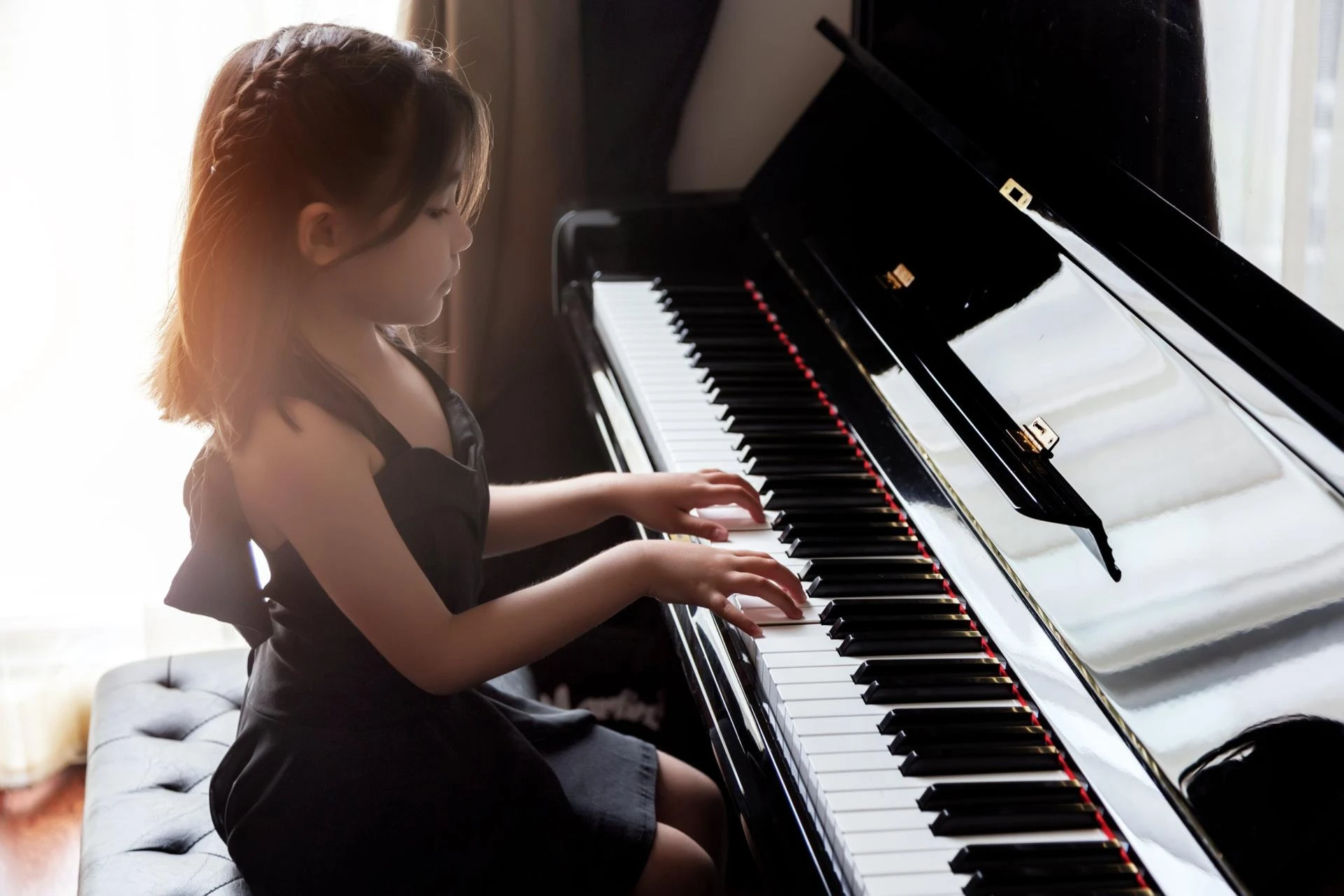 8 Life Skills You’ll Gain from Taking Piano Lessons