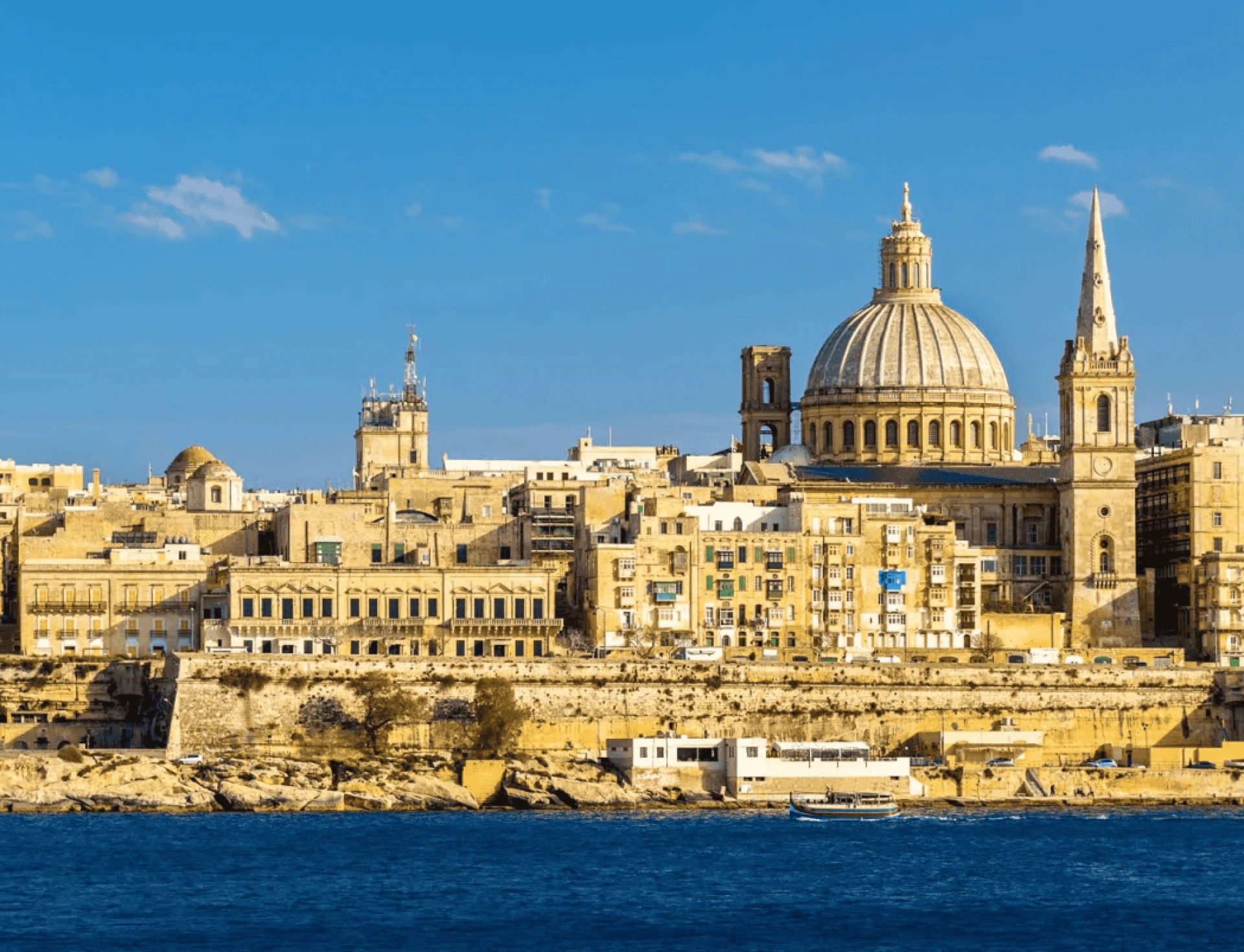 Discover the Art of Blending Luxury Holidays with Cheap Malta Holidays