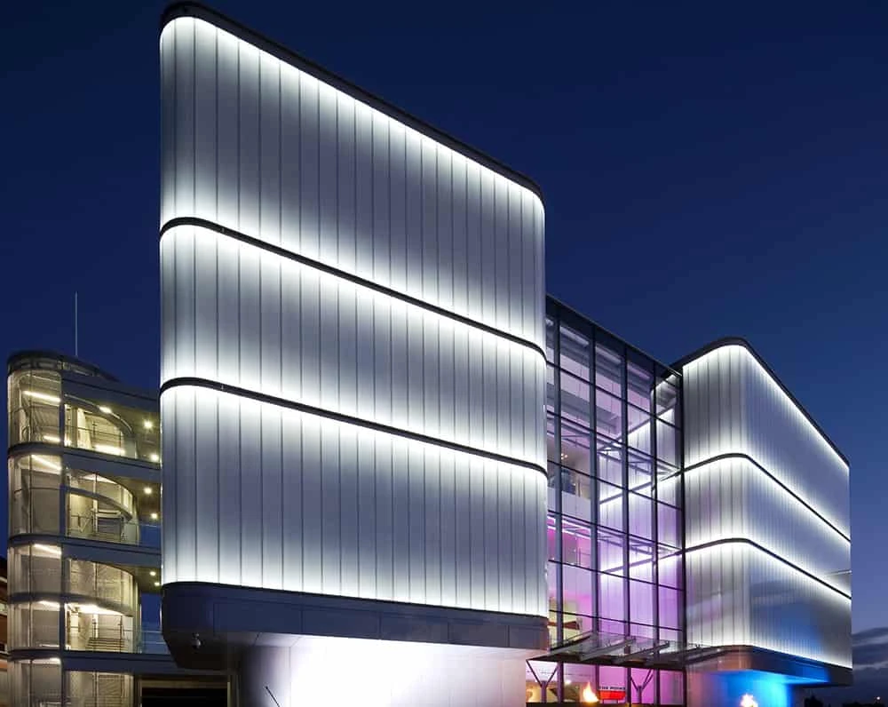 Architectural LED Lighting: A Guide to Transforming Commercial and Residential Spaces  In the realm of design for both exterior and interior lighting 