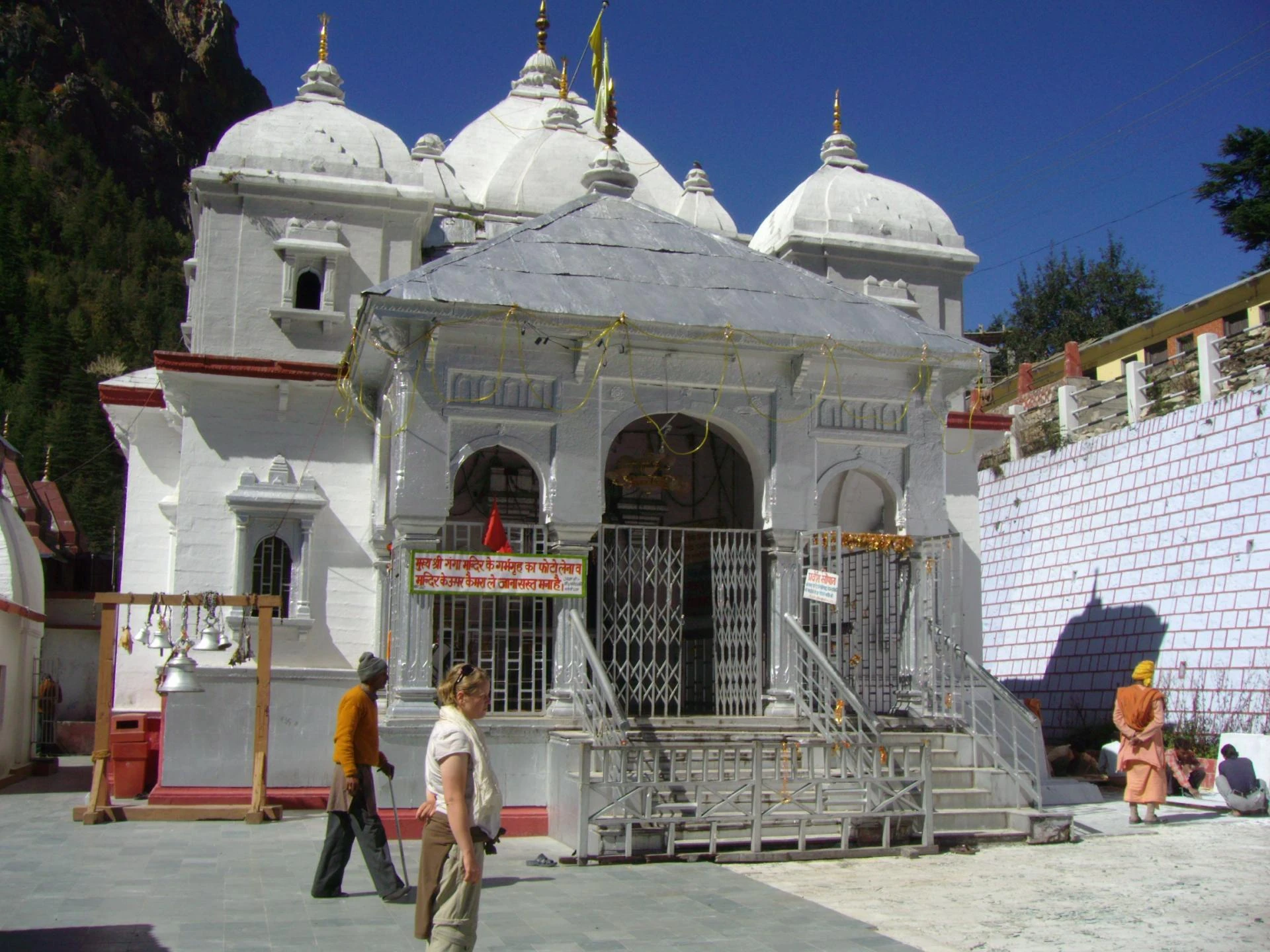 Luxury Gangotri Yatra Experience: A Divine Journey with Comfort and Class   