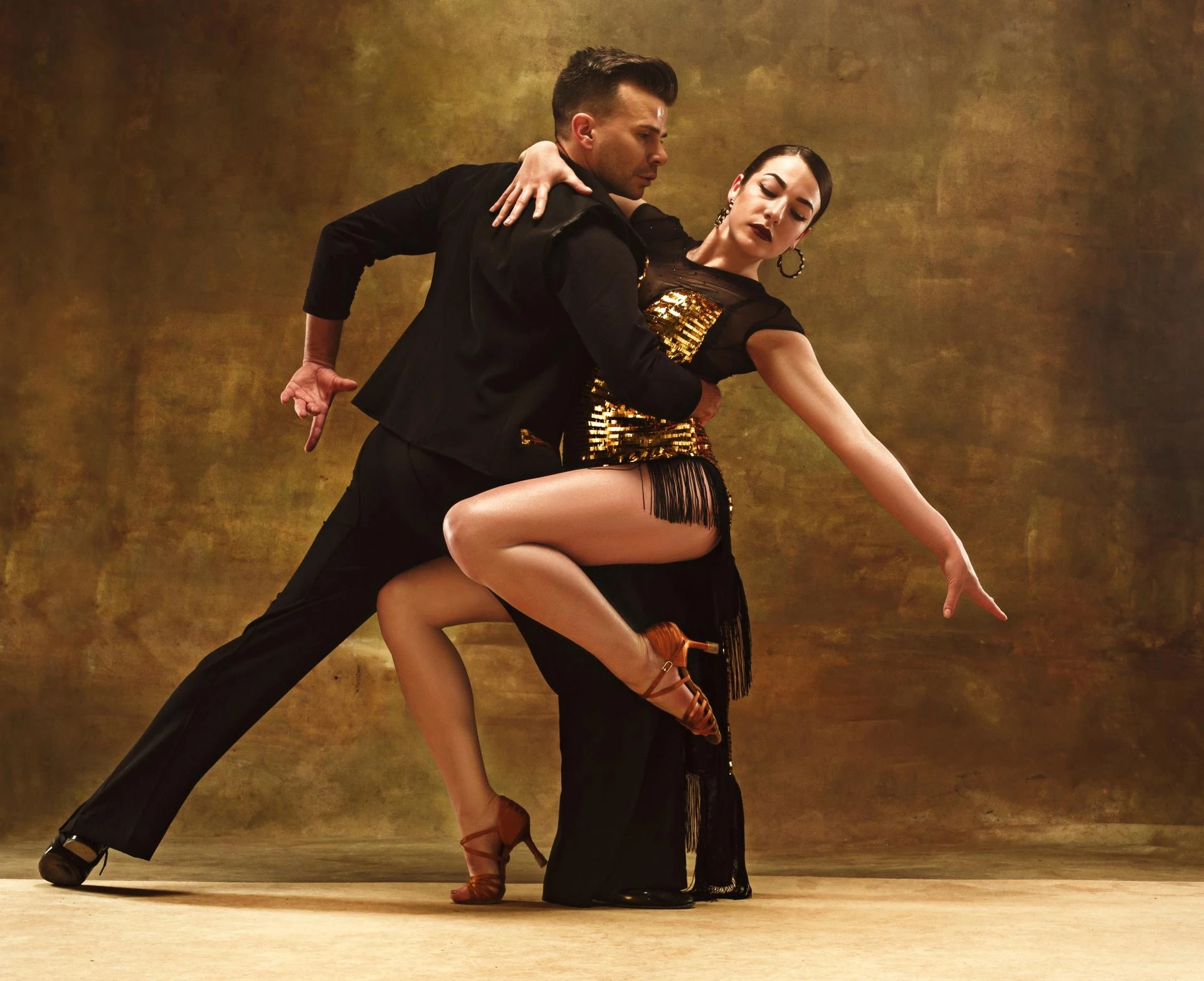 Discover Ballroom Dance Dubai UAE: A Guide to Learning with Confidence