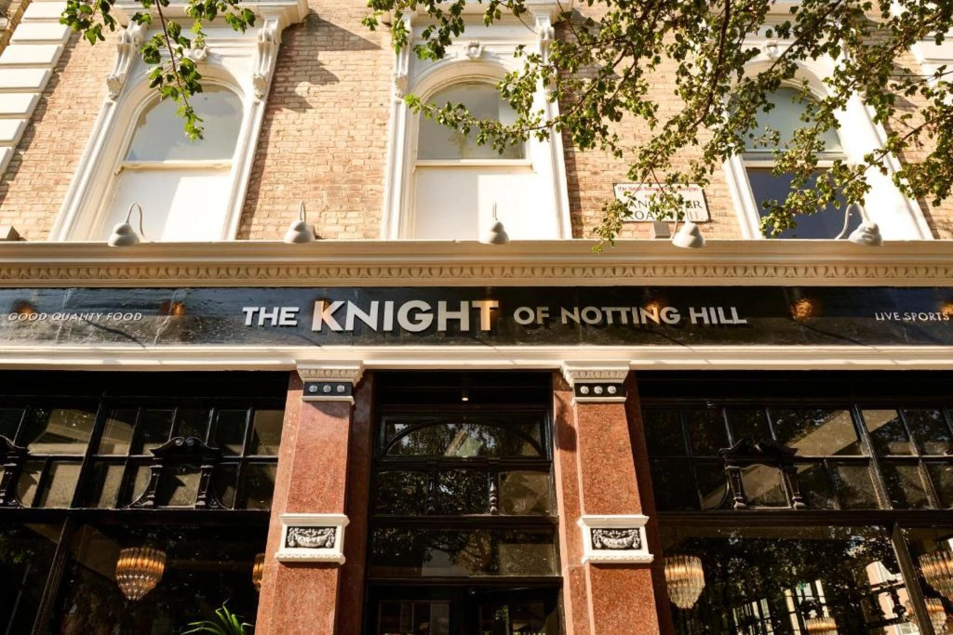 Looking for the Best Place to Eat in Notting Hill? Here’s Where to Go