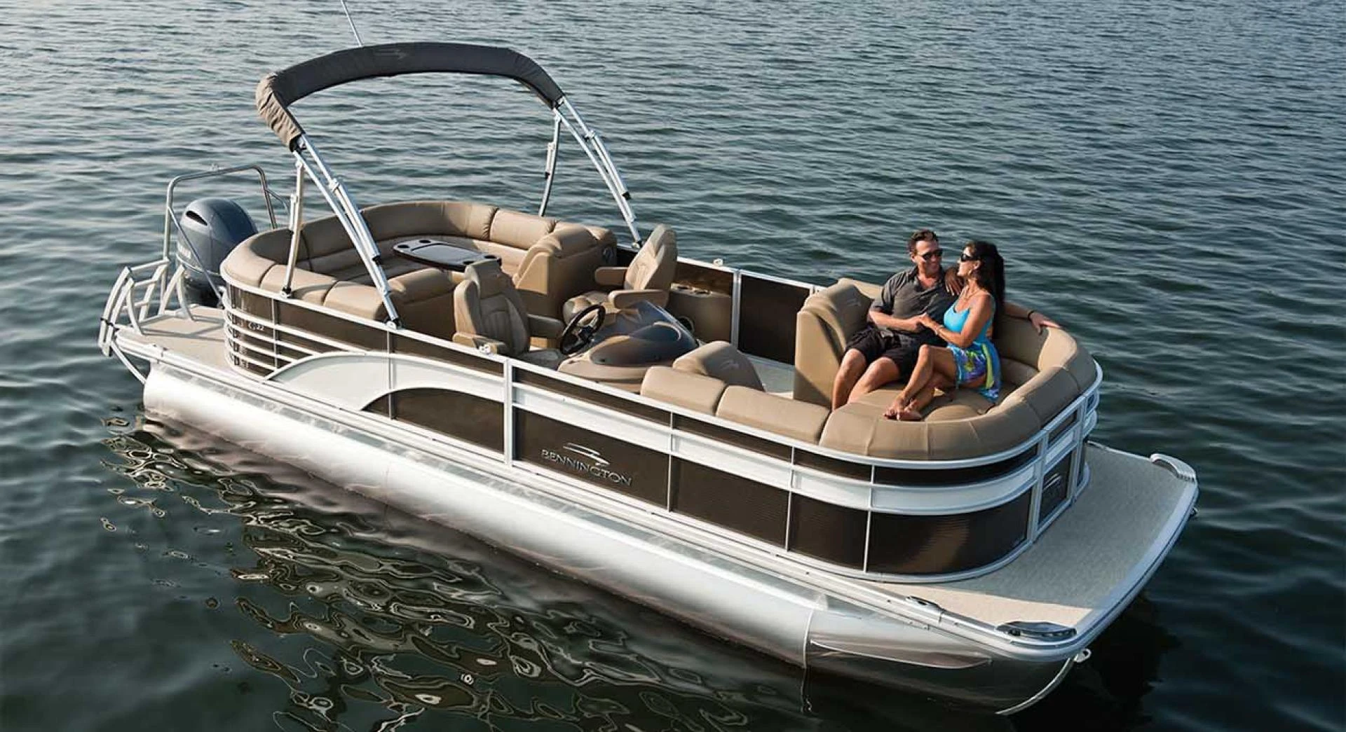 Why Exploring Muskoka by Water Starts with the Right Boat Rental in Gravenhurst