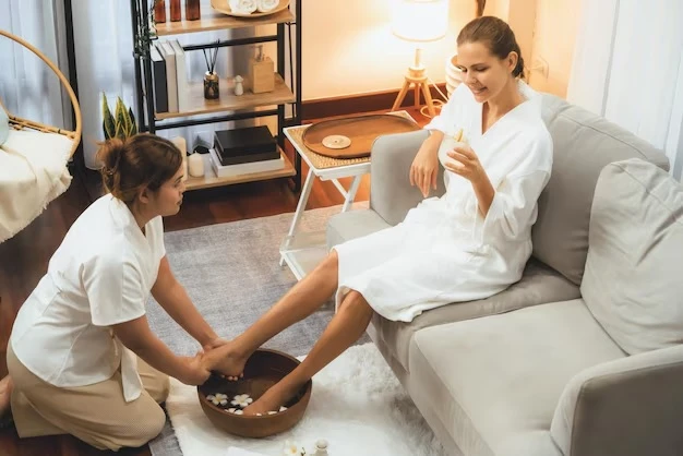 How to De-Stress During the Holidays with In-Home Massage