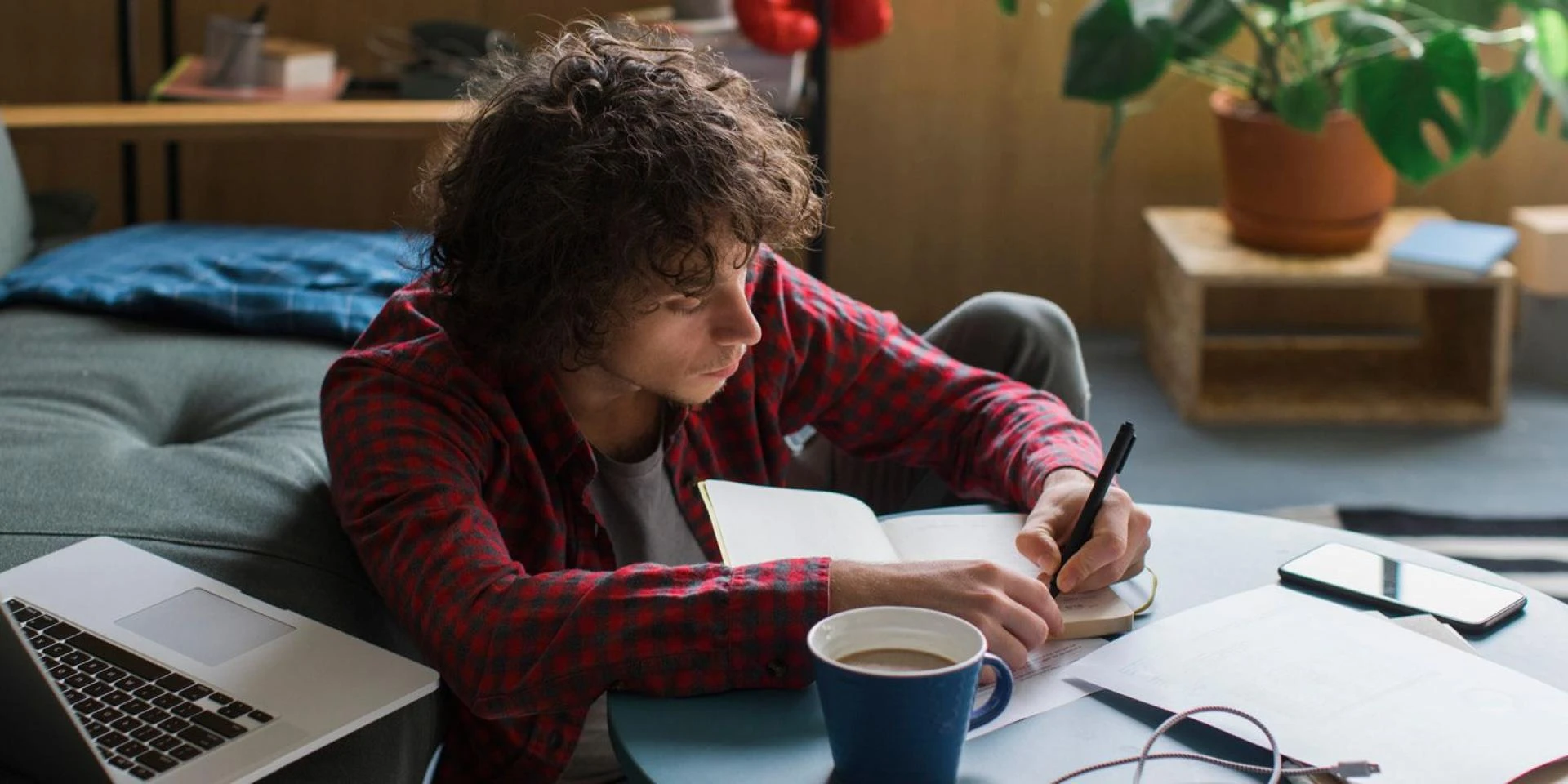 Step-by-Step Essay Outline Help for Better Grades