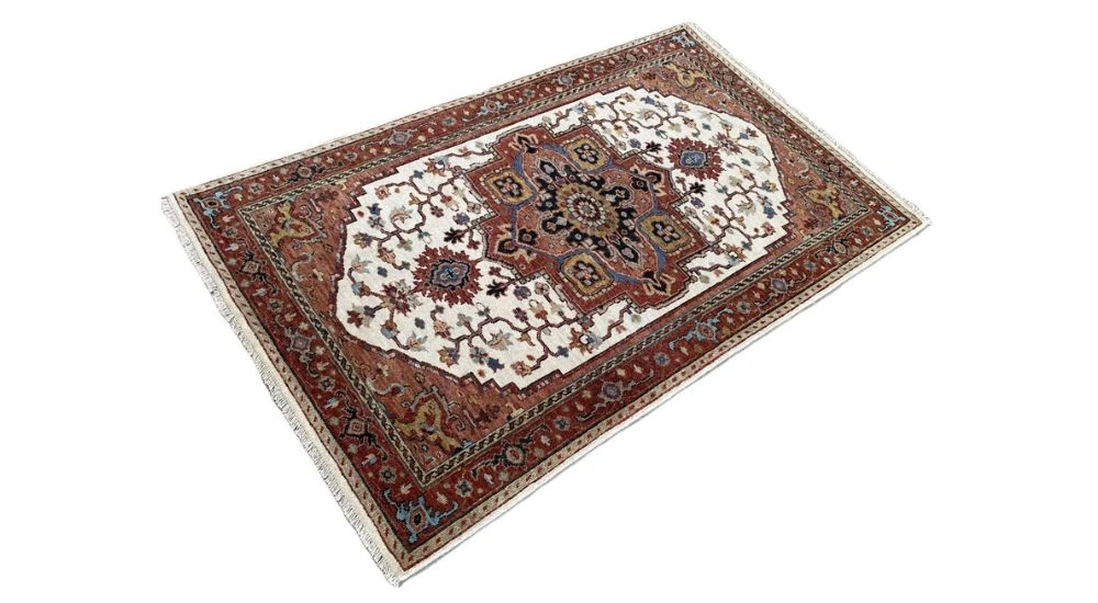 Persian Rugs as "Hard Commodities": A 2025 Investment Outlook