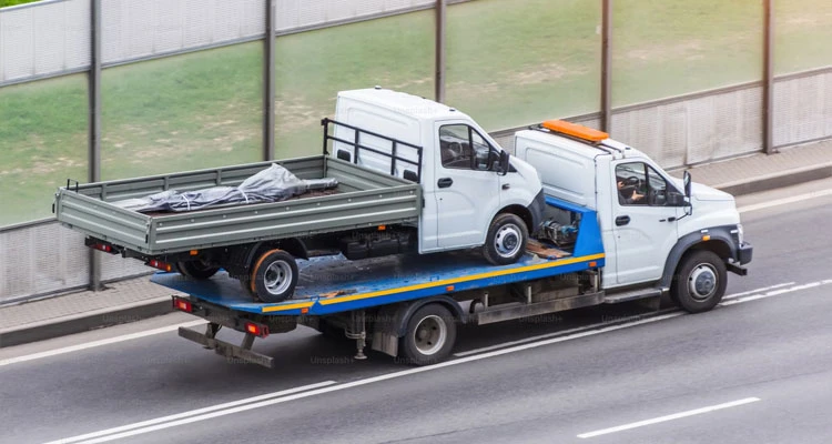 Trusted 24/7 Auckland City Towing Solutions with Quick Towing Auckland
