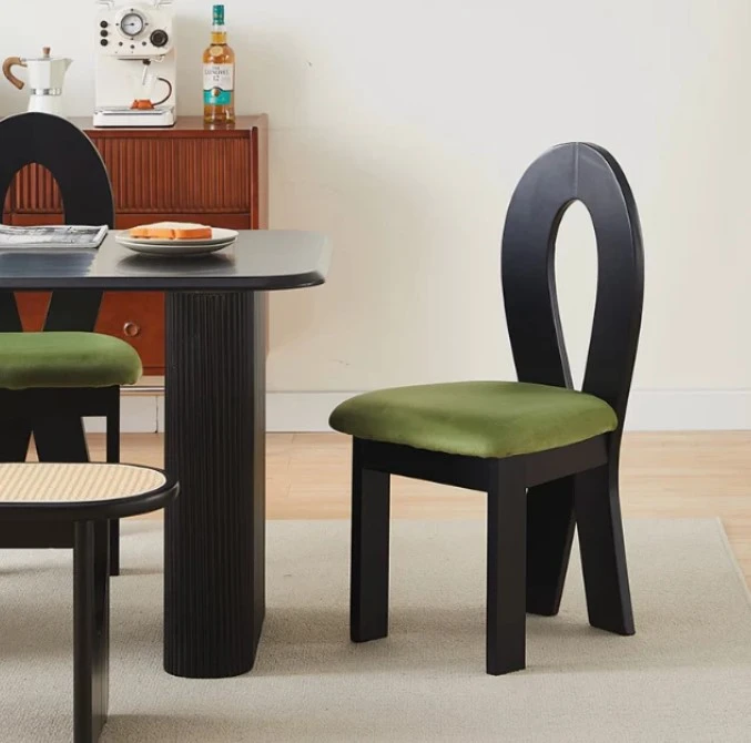 Choosing the Perfect Dining Chairs to Elevate Your Auckland Home