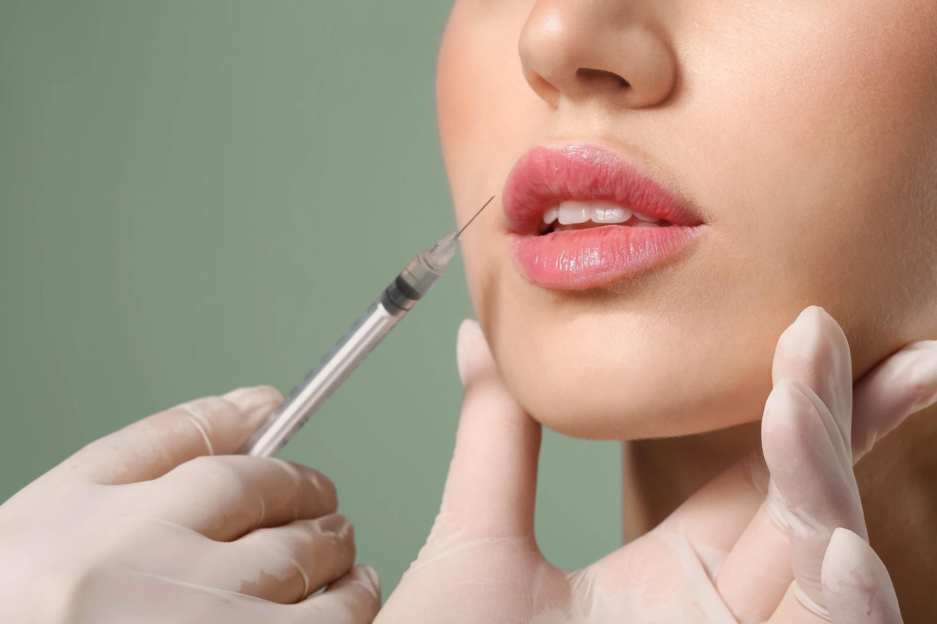 Natural-Looking Lips with the Best Lip Filler London Professionals