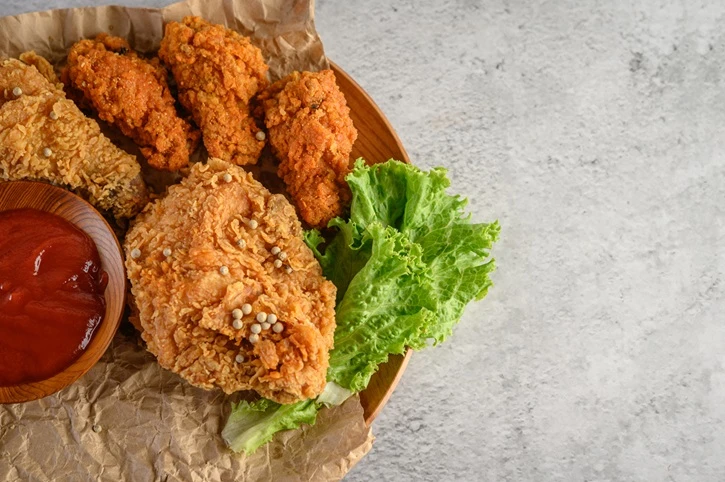 How Crunchy Fried Chicken Stays Crispy, Juicy and Irresistible