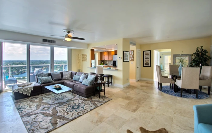 Make Empty Homes Feel Alive with Vacant Home Staging in South Florida