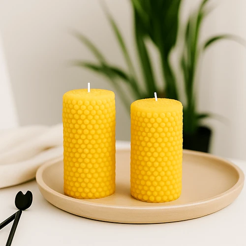 Luxury Yellow Scented Candle: A Perfect Blend of Elegance and Aroma