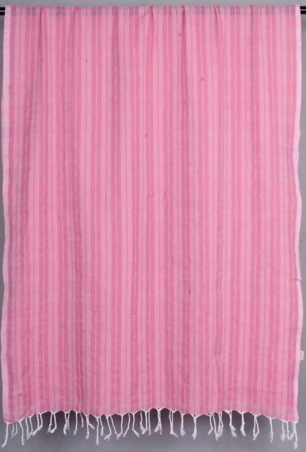 How to Style Handloom Stoles for Casual, Office, and Festive Looks