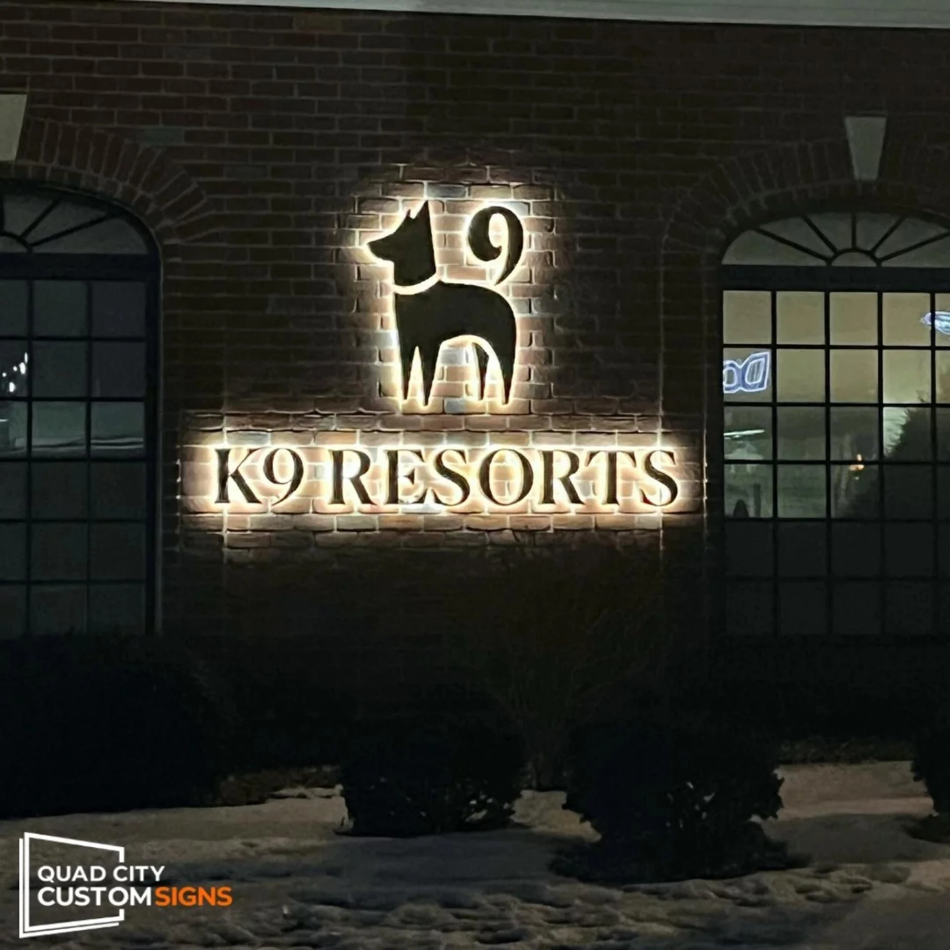 Illuminated Channel Letters: Stand Out Day and Night