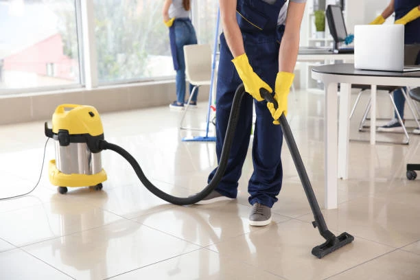  Commercial Cleaning Services in Calgary: Enhancing Workplace Health and Productivity