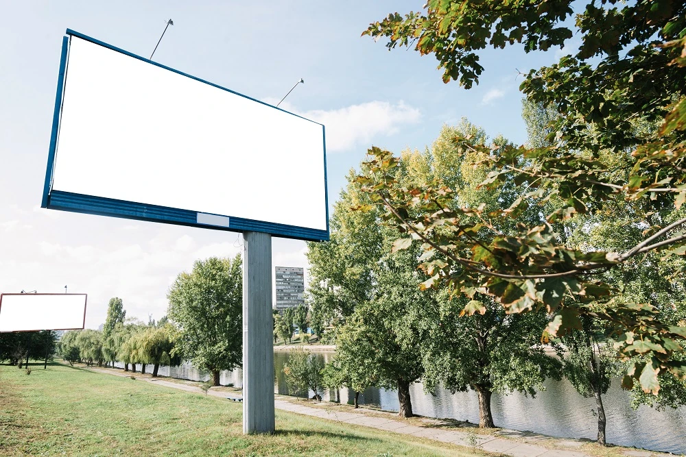 Outdoor Advertising Updates: Trends, Costs & Creative Best Practices in 2025 