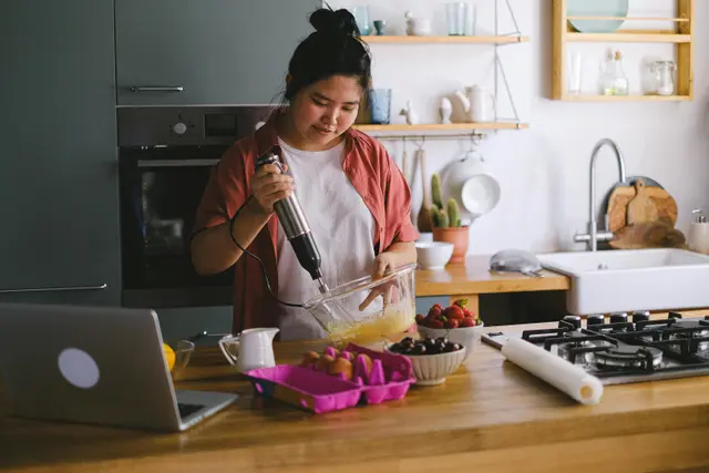 The Future of Cooking: Your Guide to Automatic Cooking Machines & Cooking Robot Prices