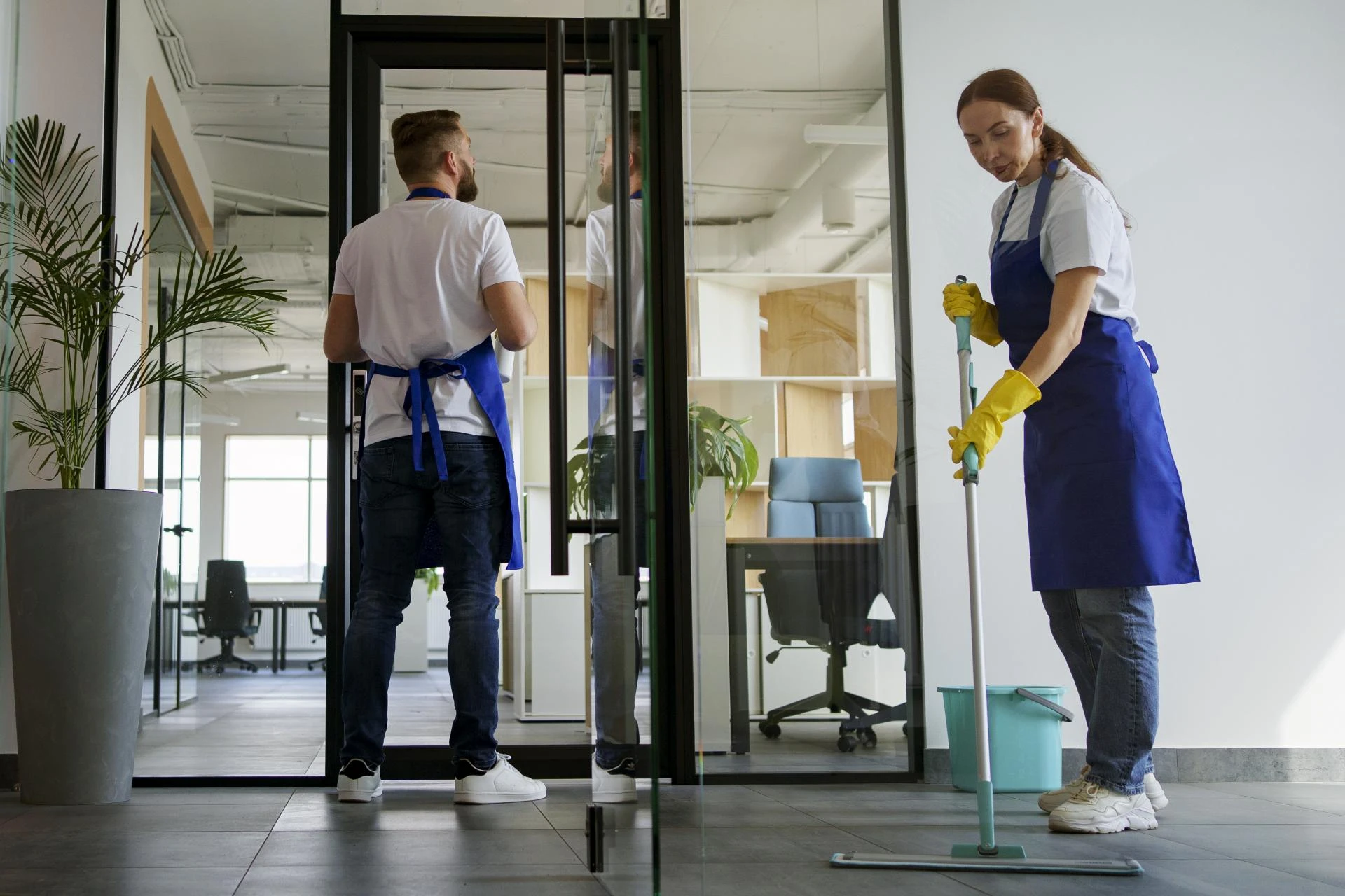 How Professional Cleaning Services Enhance Workplace Health and Safety