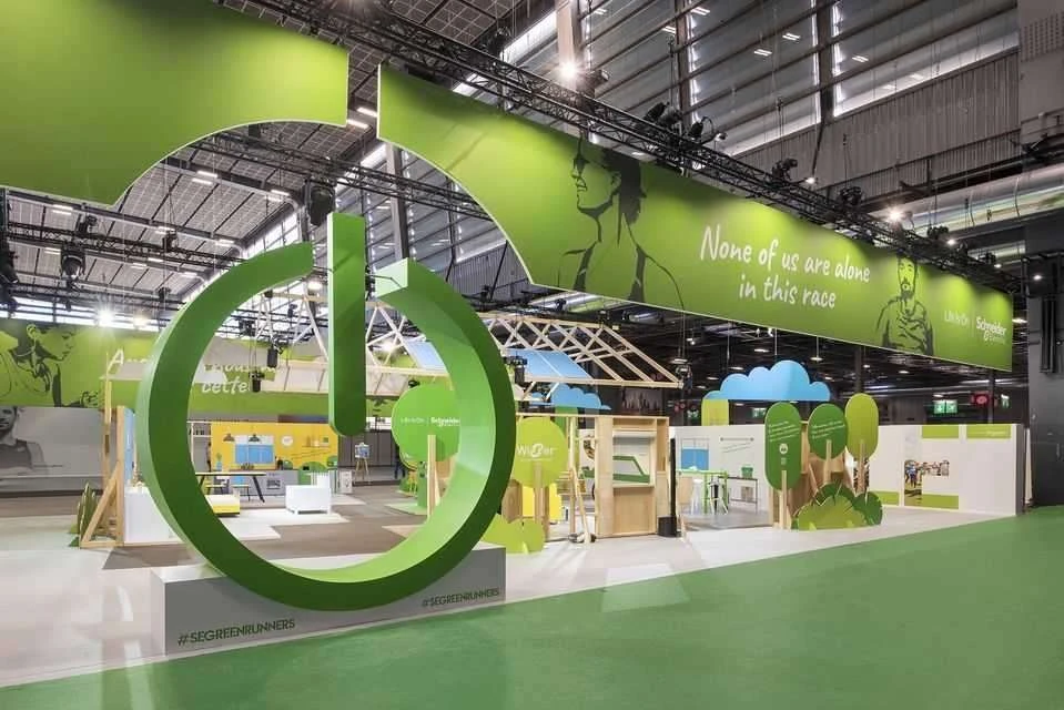 Exhibition Booth Design France: Tips to Attract More Visitors