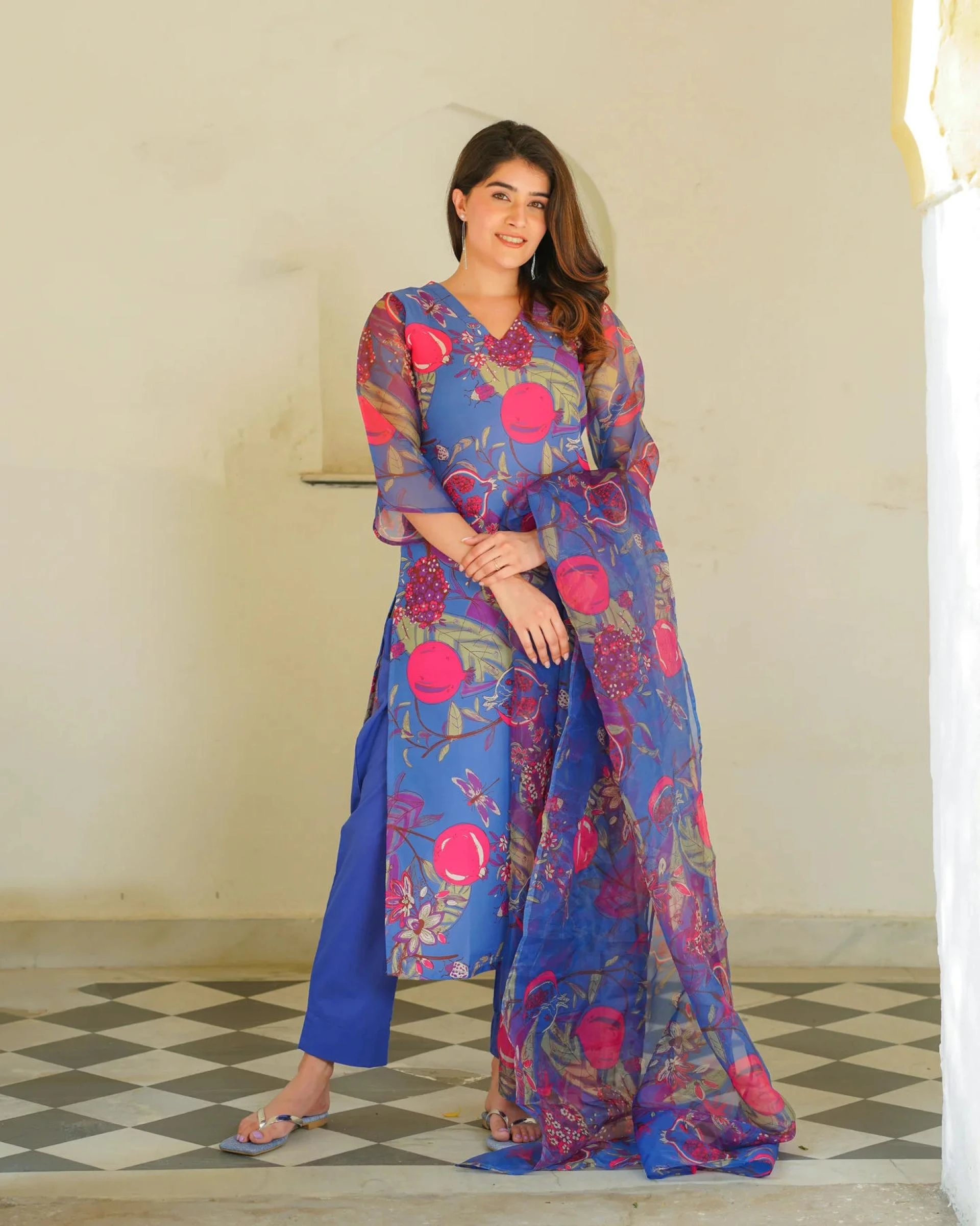 Shop Elegant Floral Print Kurta Sets for Women in Vibrant Colours and Styles