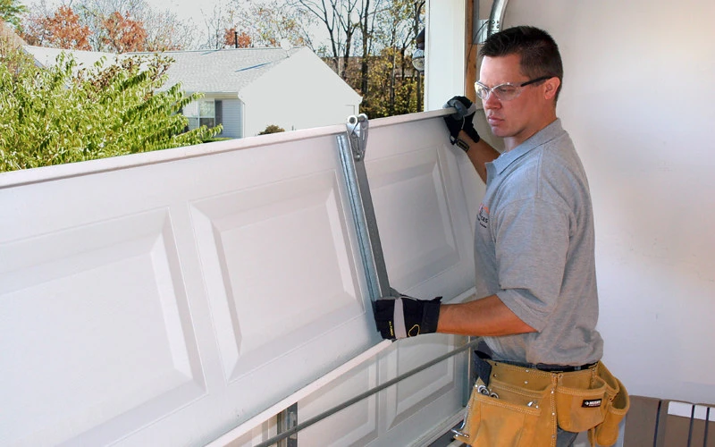 Garage Door Repair in Highland Park: Fast Fixes, Realistic Costs, and Year-Round Care