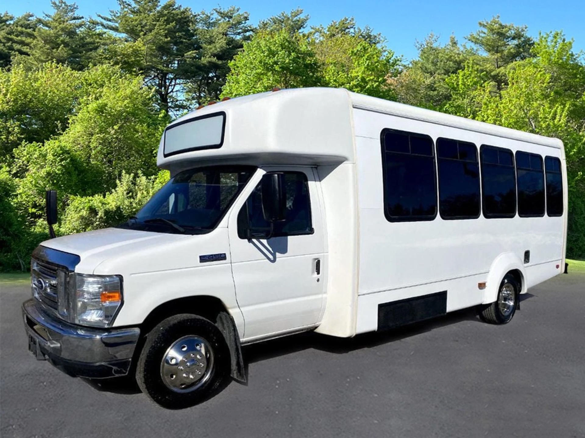 Best Used Vans for Youth Groups, Choir Transport, and Mission Trips