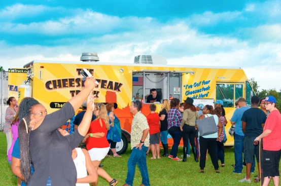 What Types of Food Trucks Are Best for Festivals?