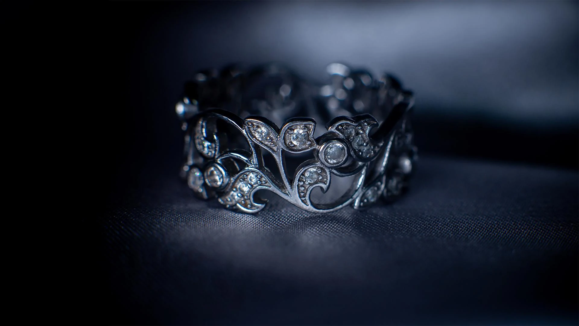 5 Meaningful Reasons to Remodel Your Old Jewellery Instead of Letting It Gather Dust