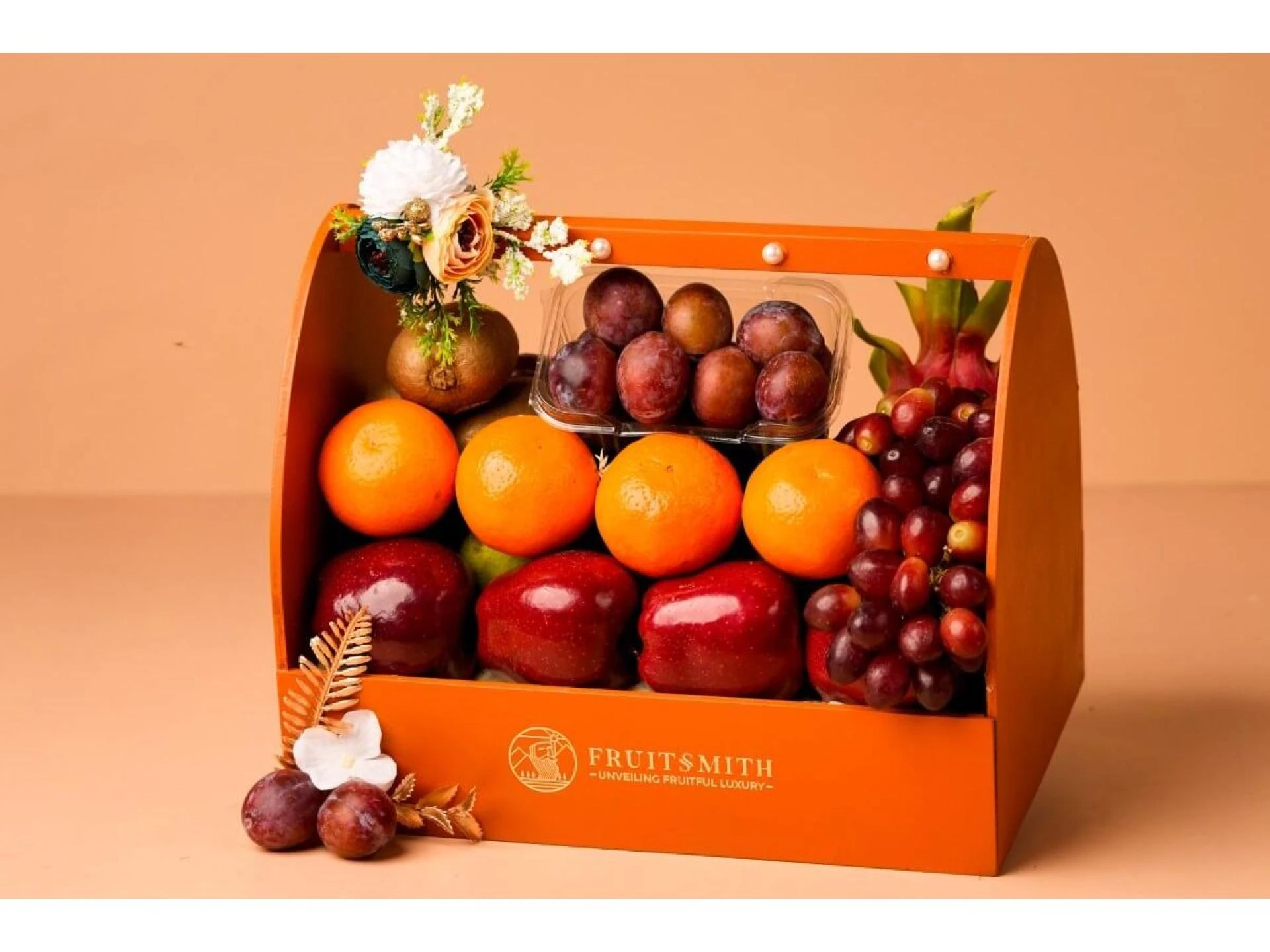 Fresh Fruit Baskets & Healthy Fruit Hampers – The Perfect Blend of Taste, Health & Elegance