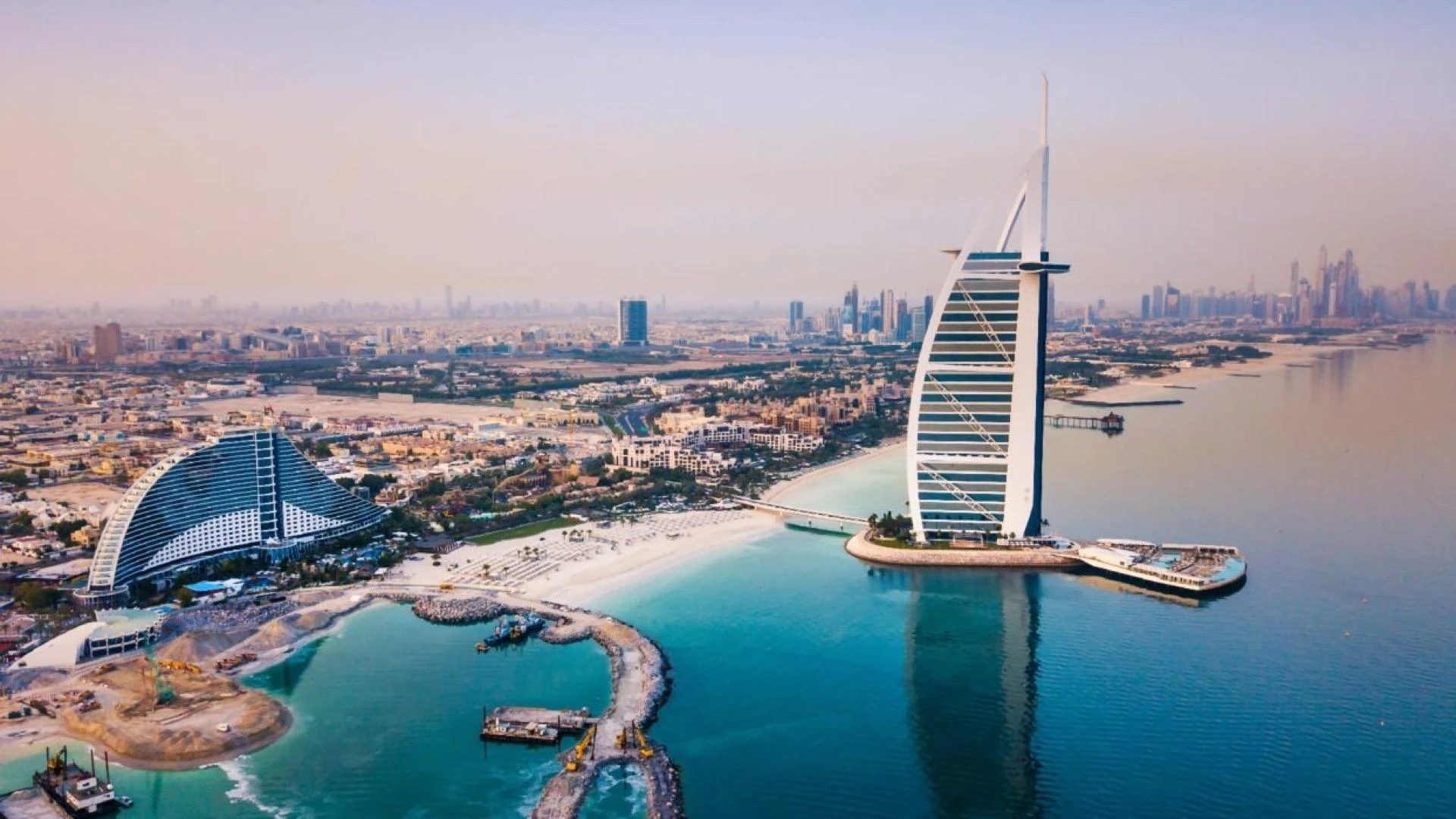 A Complete Guide to Exploring Top Destinations from Dubai