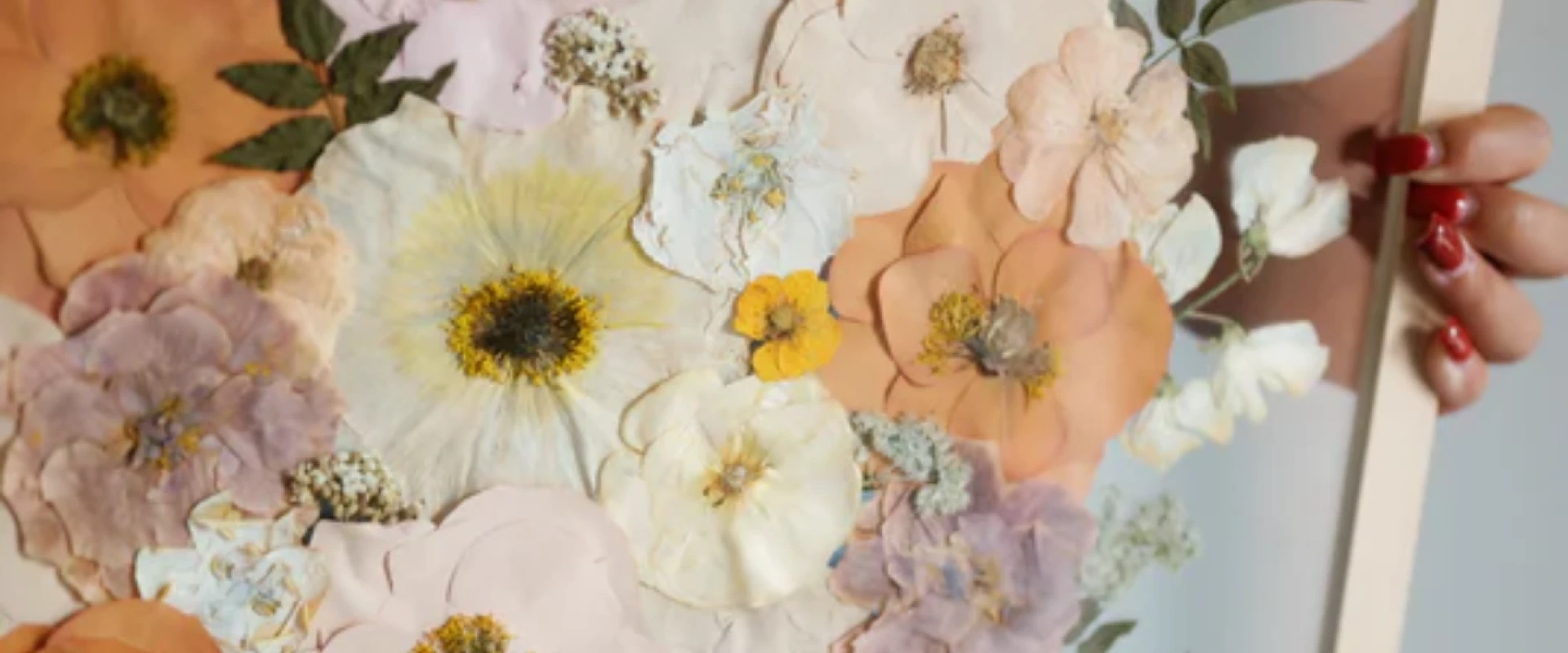 5 Best Ways to Repurpose Wedding Flowers After the Big Day