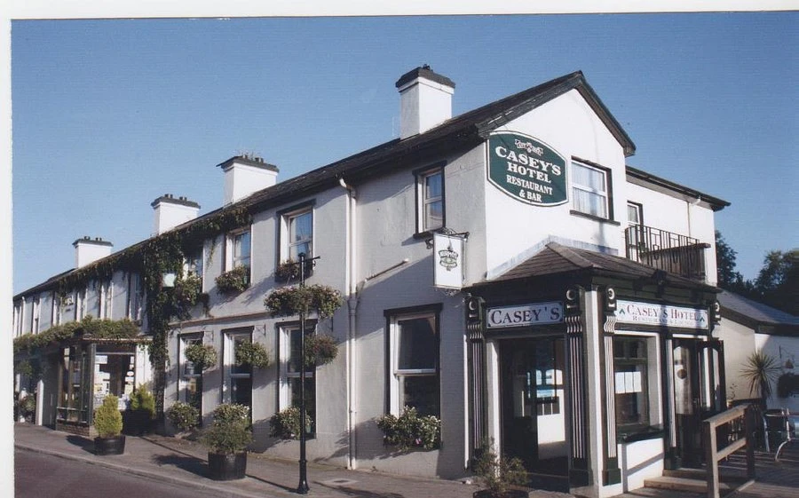 What Makes Casey’s One of the Most Affordable Hotels in West Cork?