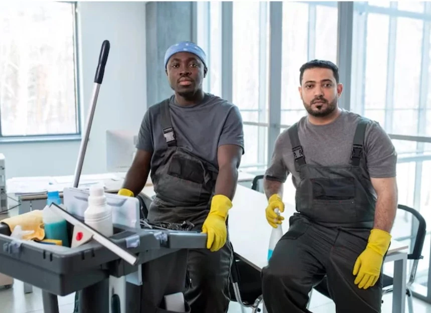 Choosing the Right Uniforms for Your Cleaning Crew: Comfort Meets Durability