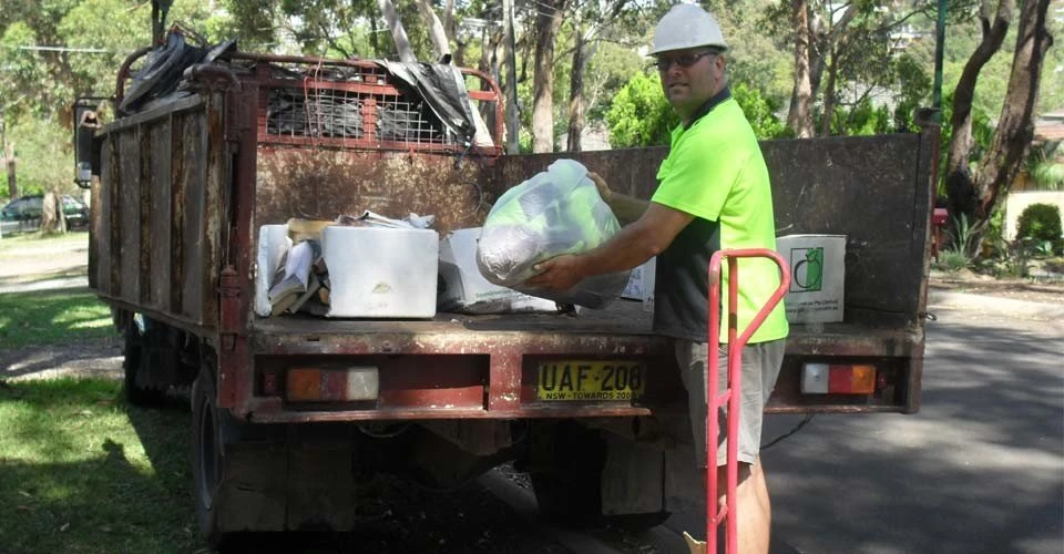 Top Mistakes to Avoid When Handling Rubbish Removal