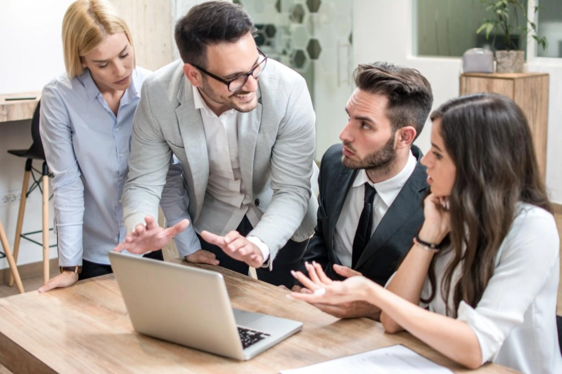 Failure as the Best Teacher for New Entrepreneurs – Naushad Parpia Explains