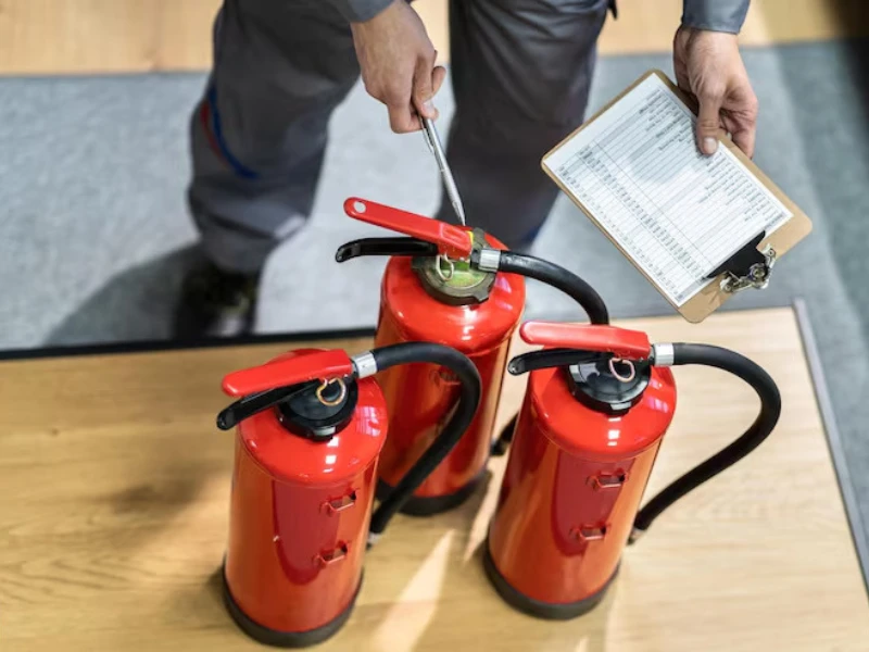 Manufacturers of Fire Extinguishers with Clean Agent and Agni Fire Extinguishers