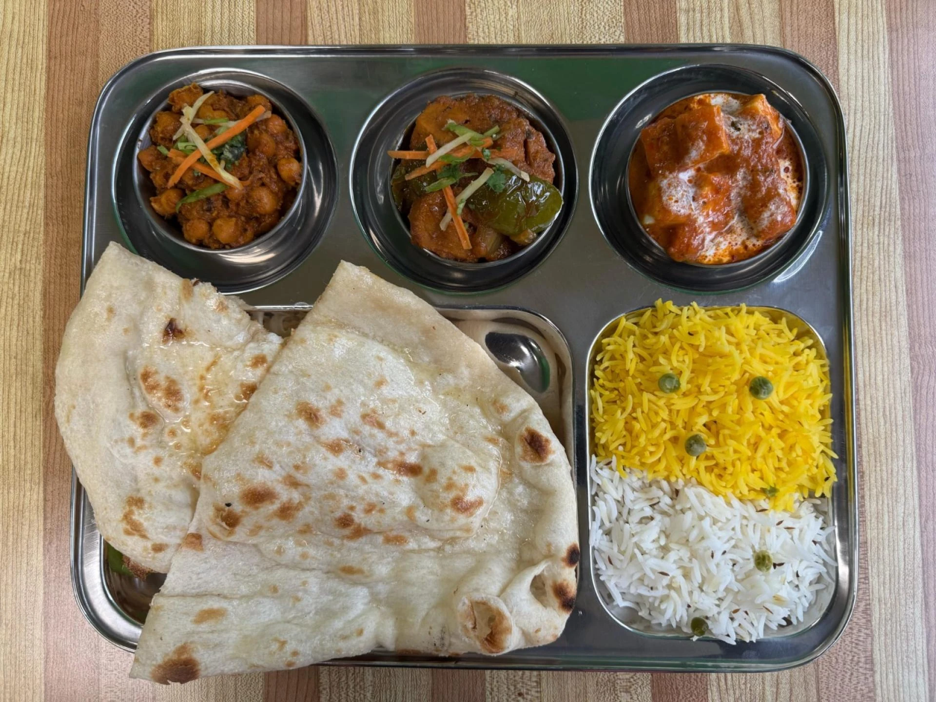 Benefits of Dining at a Highly Rated Indian Restaurant in Toronto