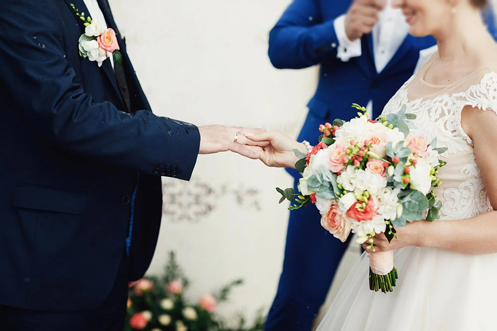 The Ultimate Checklist for Hiring a Wedding Officiant in NYC